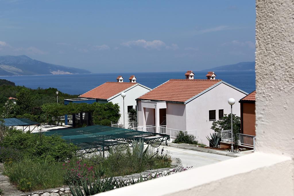 Apartments Stanic Равни Экстерьер фото