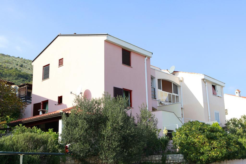 Apartments Stanic Равни Номер фото